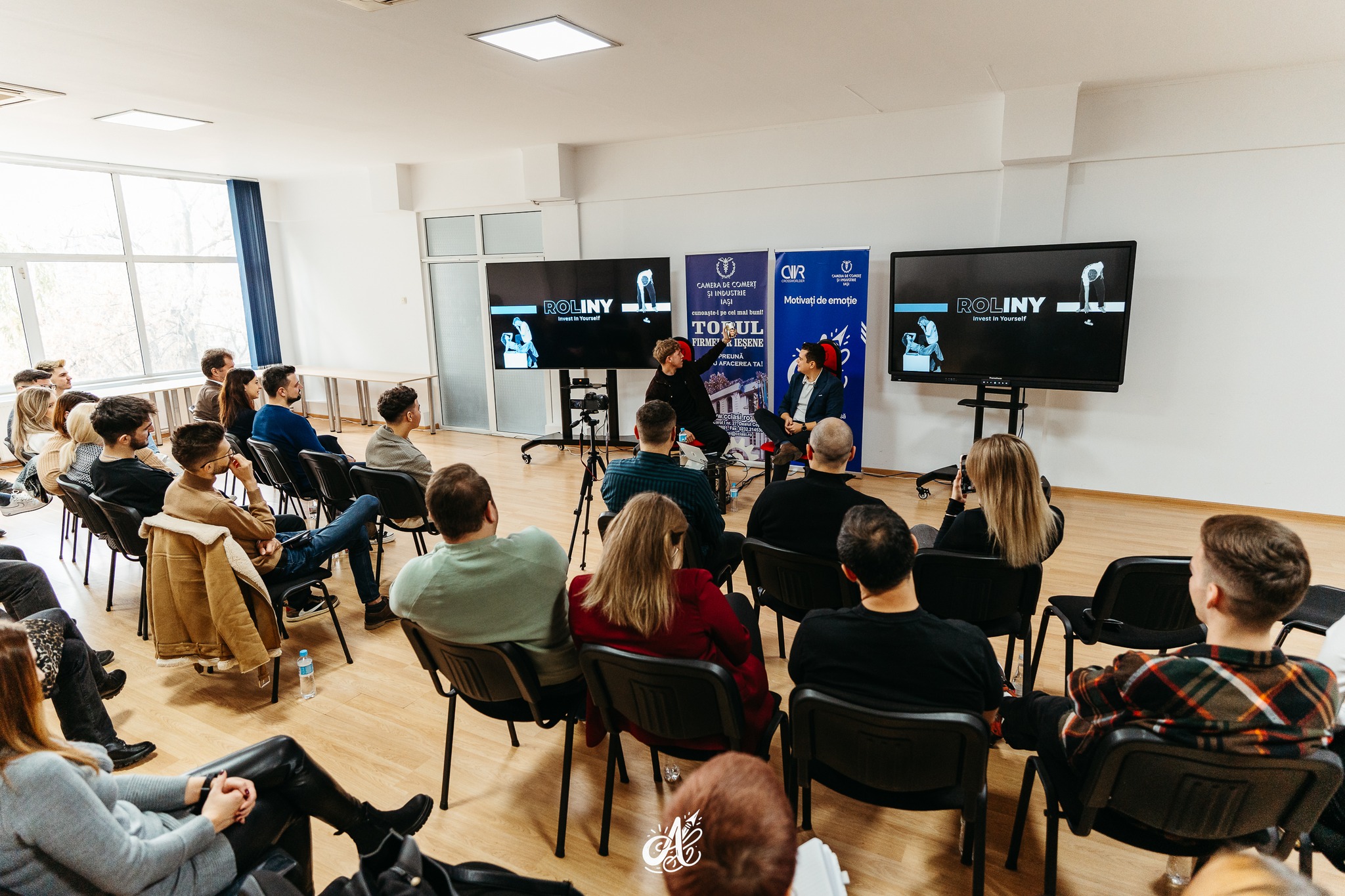 Intalnirea 7 ATIPIC la V7 Startup Studio